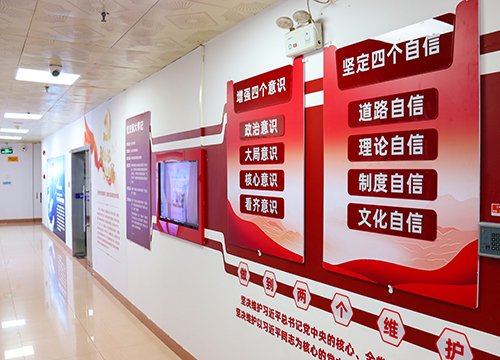 强化标杆引领，推进阵地建设